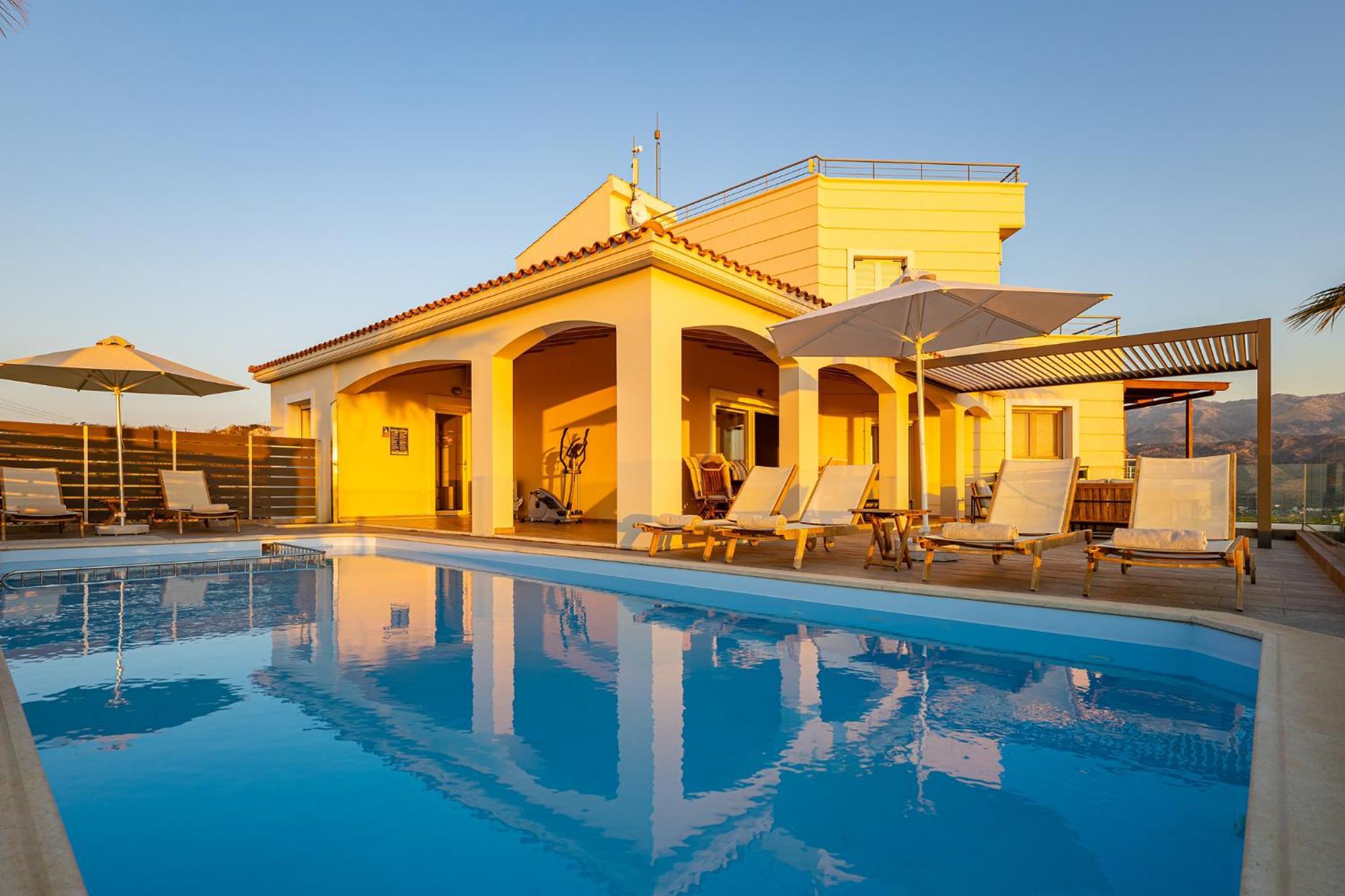Karmilos Hill Villa Chania  Eksteriør billede