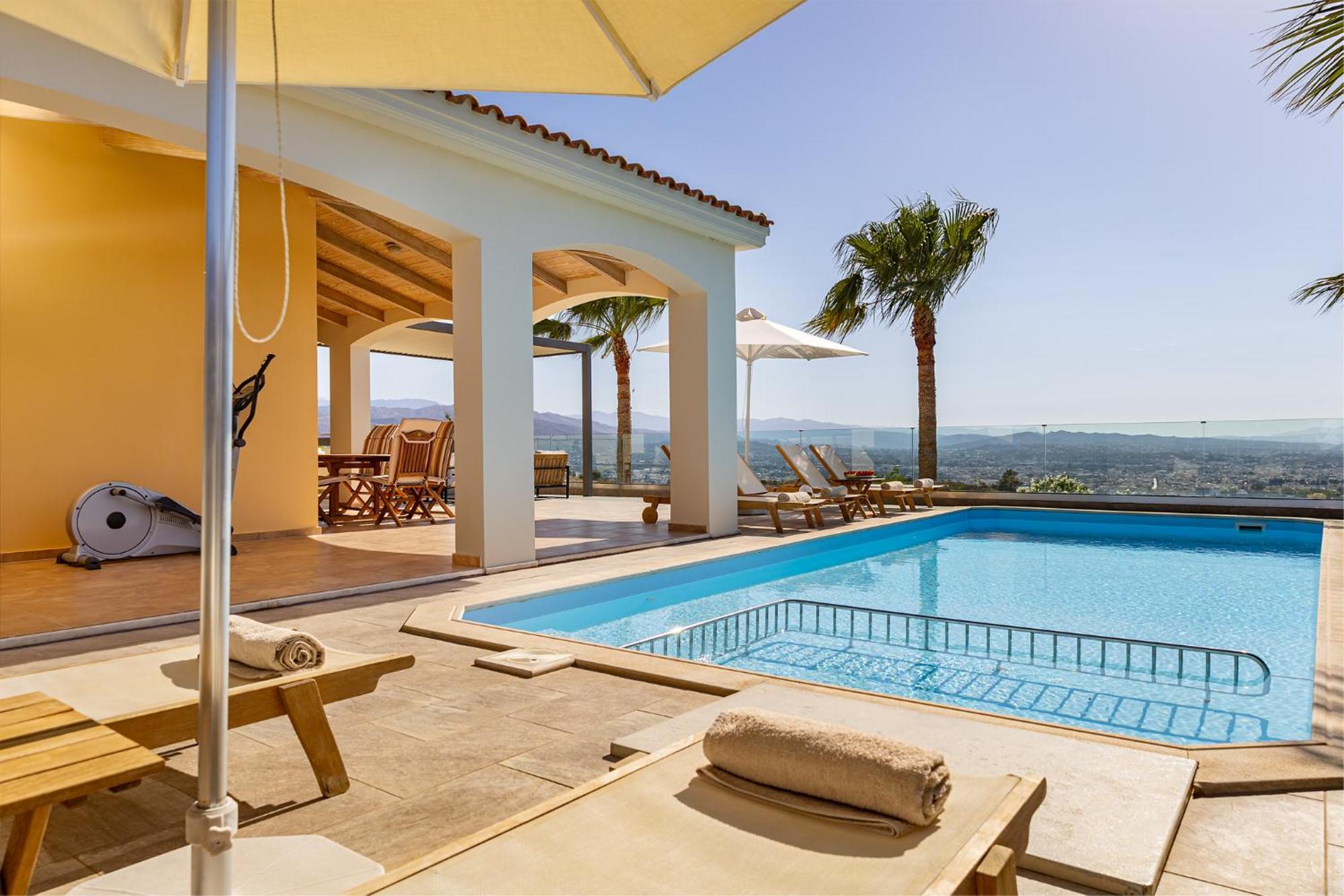 Karmilos Hill Villa Chania  Eksteriør billede