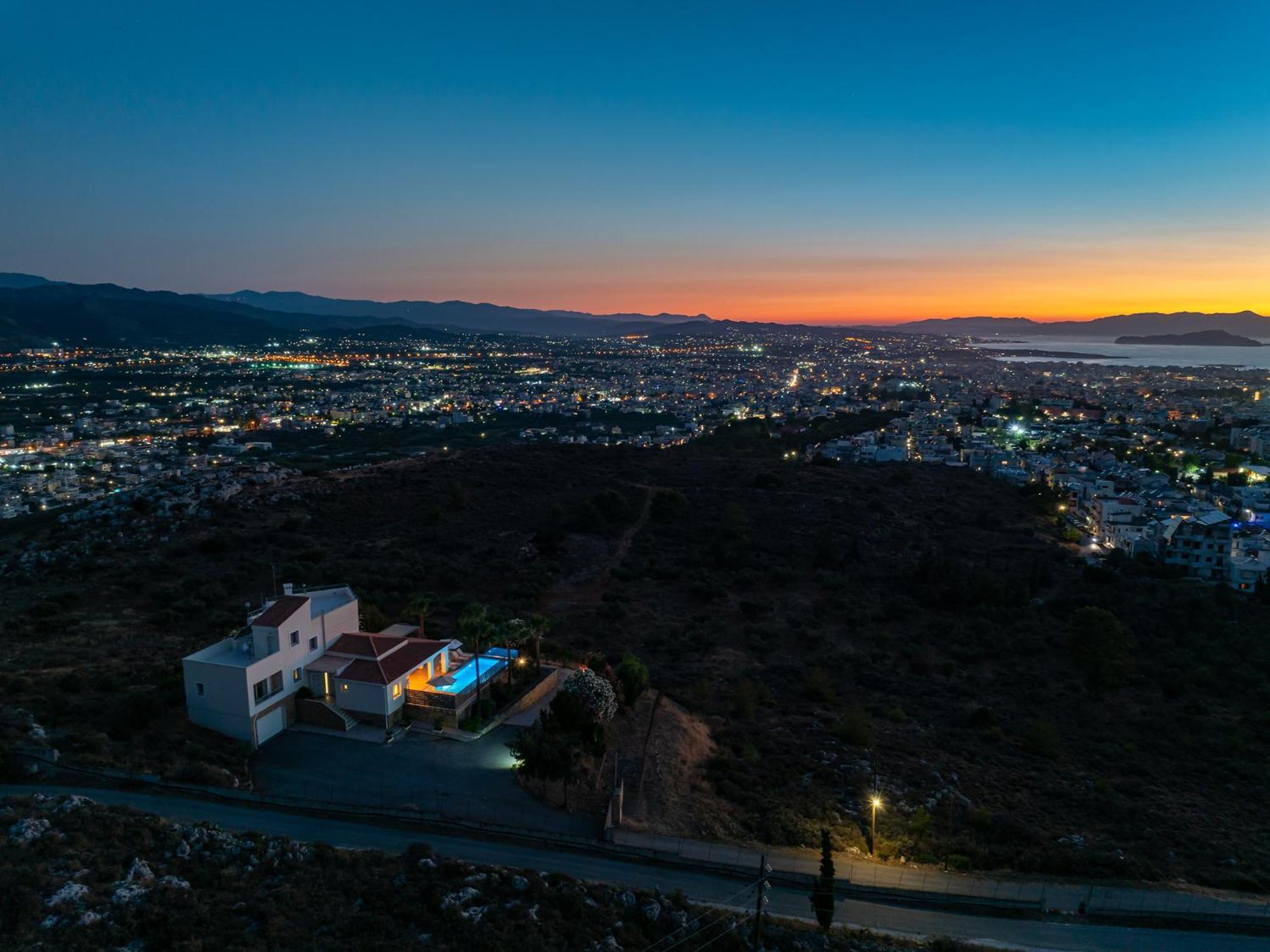 Karmilos Hill Villa Chania  Eksteriør billede