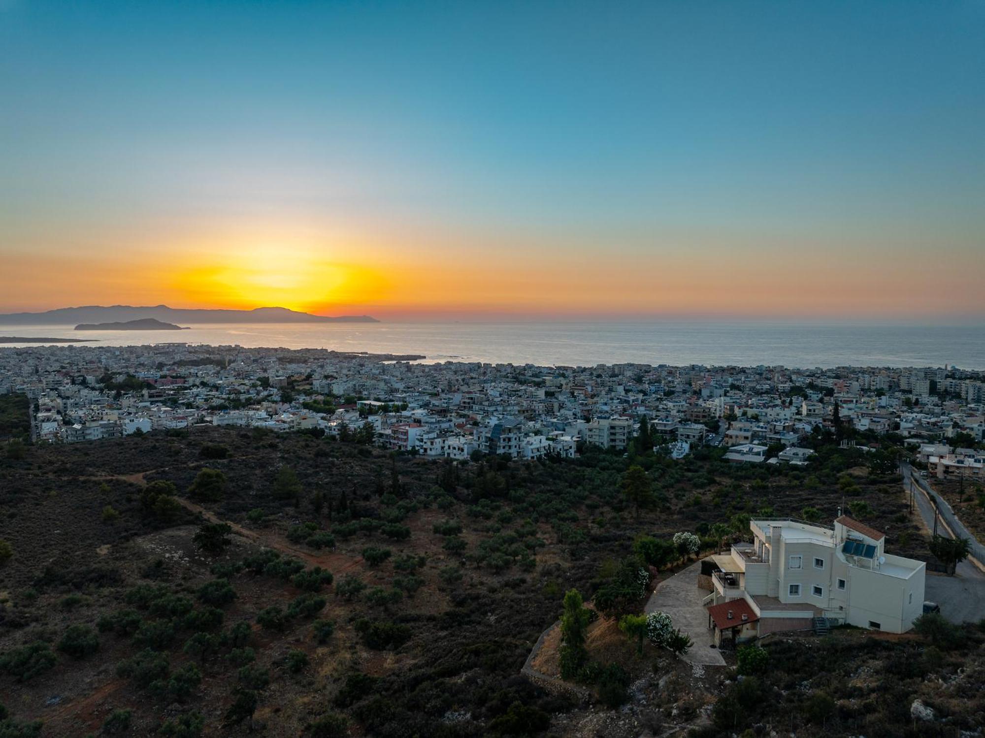 Karmilos Hill Villa Chania  Eksteriør billede