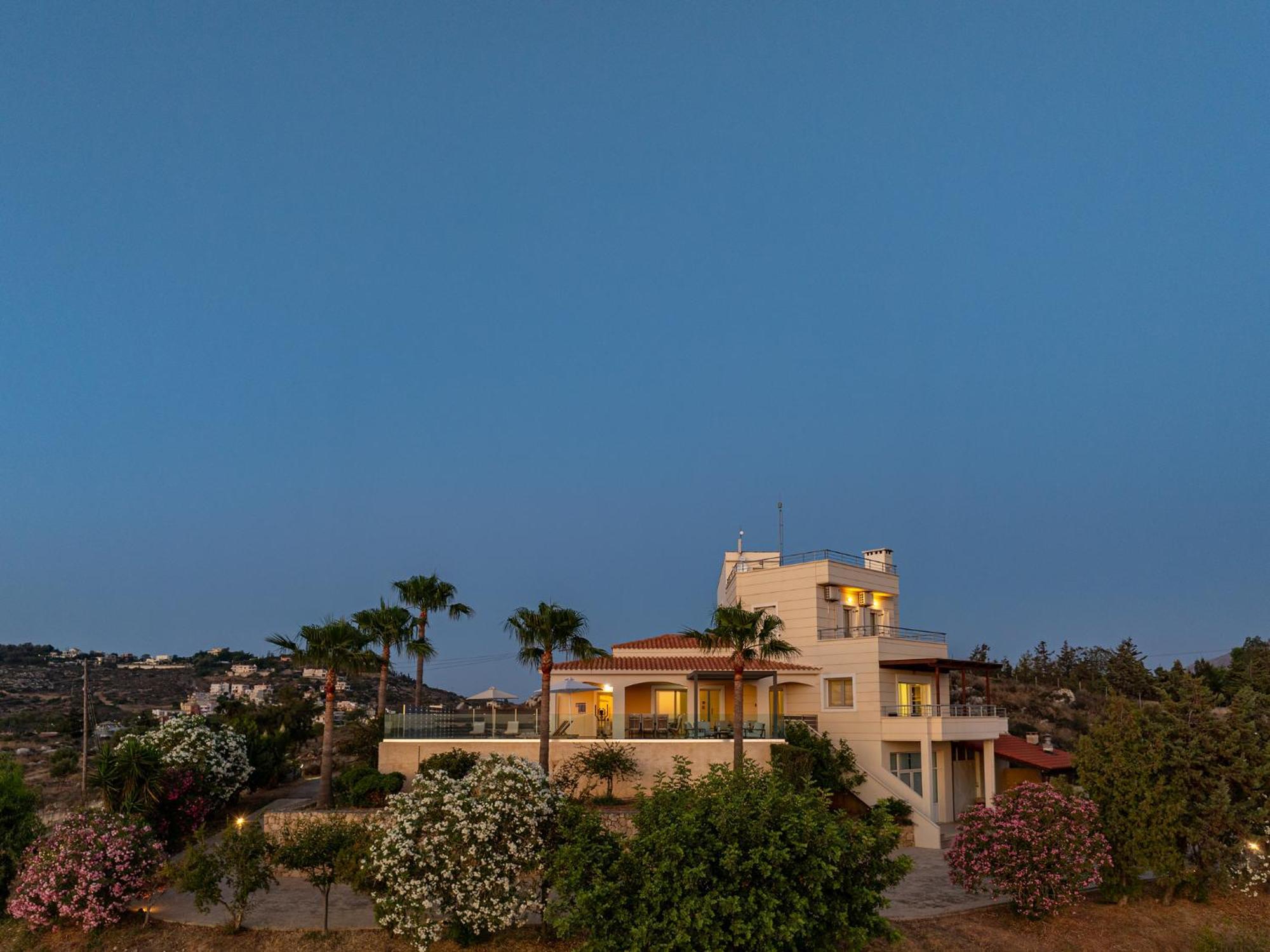 Karmilos Hill Villa Chania  Eksteriør billede