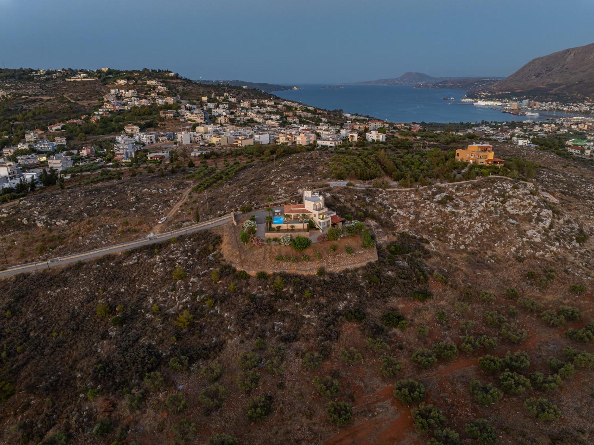 Karmilos Hill Villa Chania  Eksteriør billede
